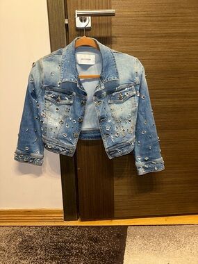 Flavio Castellano Embellished Light Wash Denim Cropped Jacket size 40